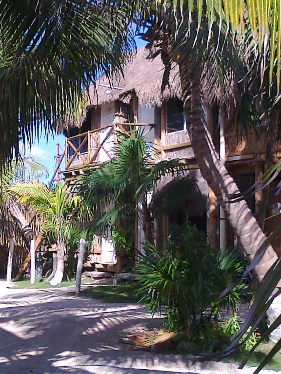 Las Cabanas Del Doctor Mahahual Bagian luar foto