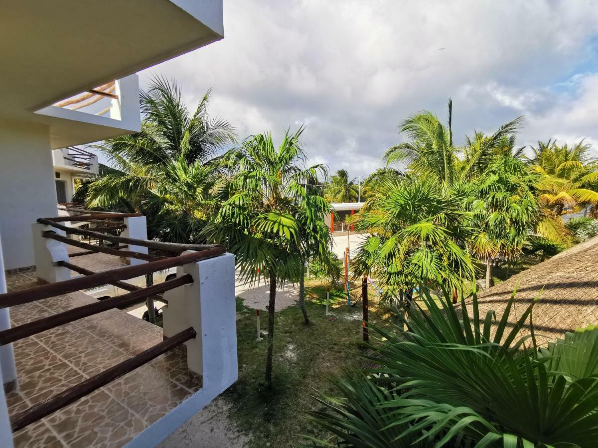 Las Cabanas Del Doctor Mahahual Bagian luar foto