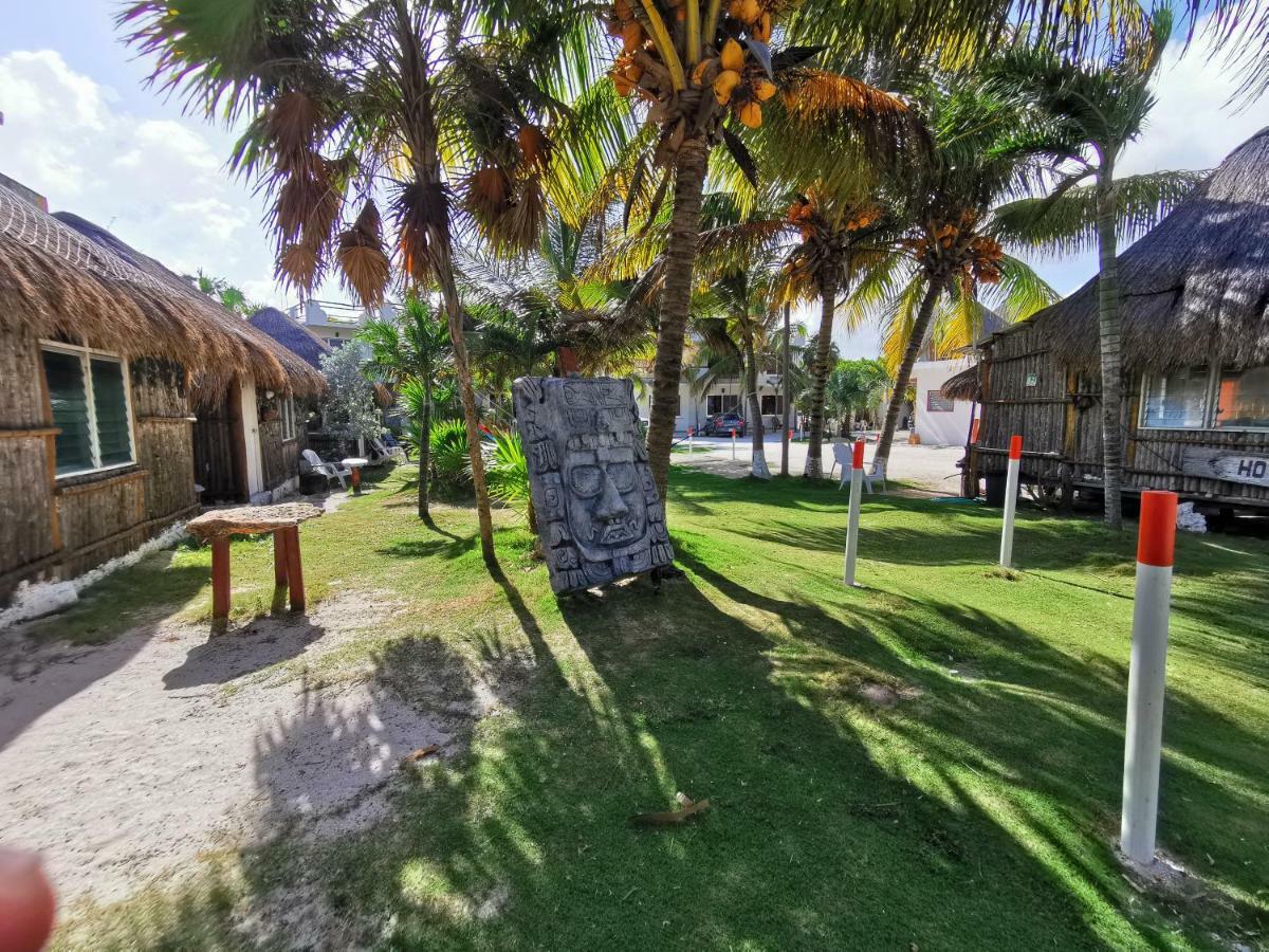 Las Cabanas Del Doctor Mahahual Bagian luar foto
