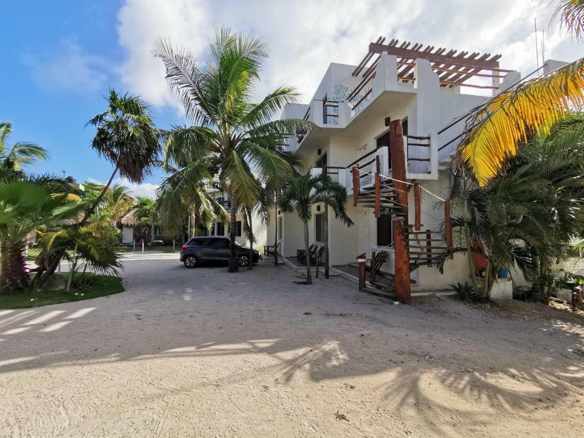 Las Cabanas Del Doctor Mahahual Bagian luar foto