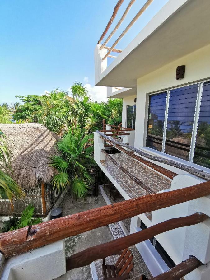 Las Cabanas Del Doctor Mahahual Bagian luar foto