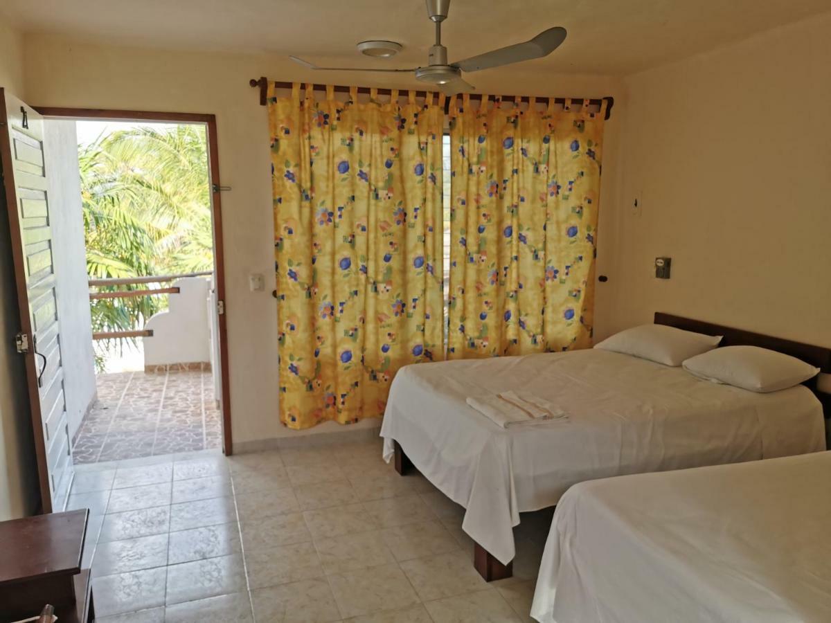Las Cabanas Del Doctor Mahahual Bagian luar foto