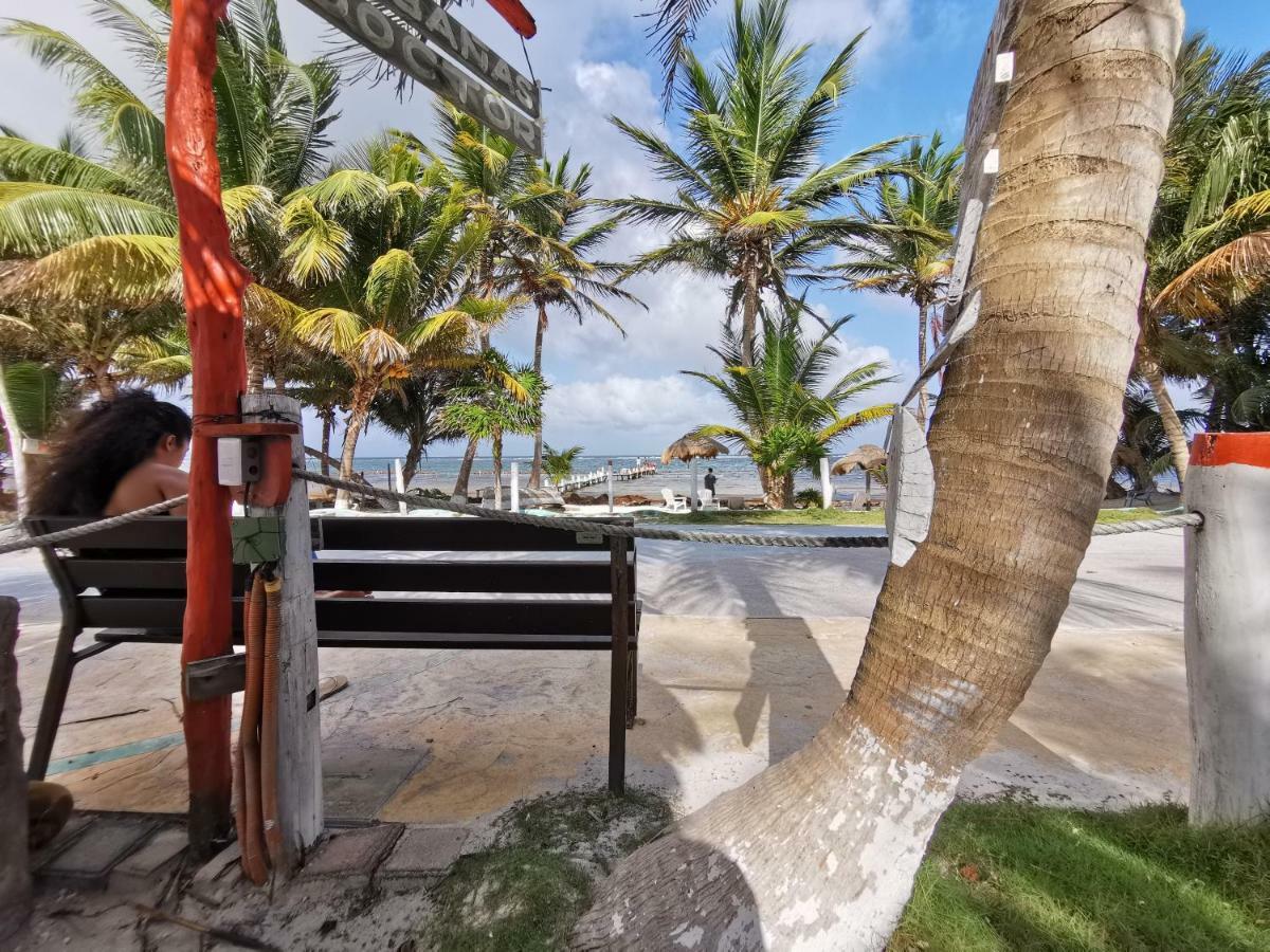 Las Cabanas Del Doctor Mahahual Bagian luar foto