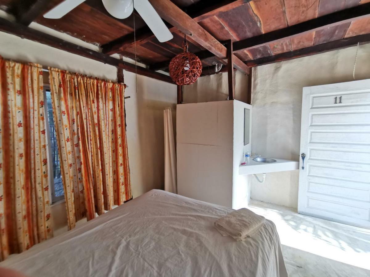 Las Cabanas Del Doctor Mahahual Bagian luar foto