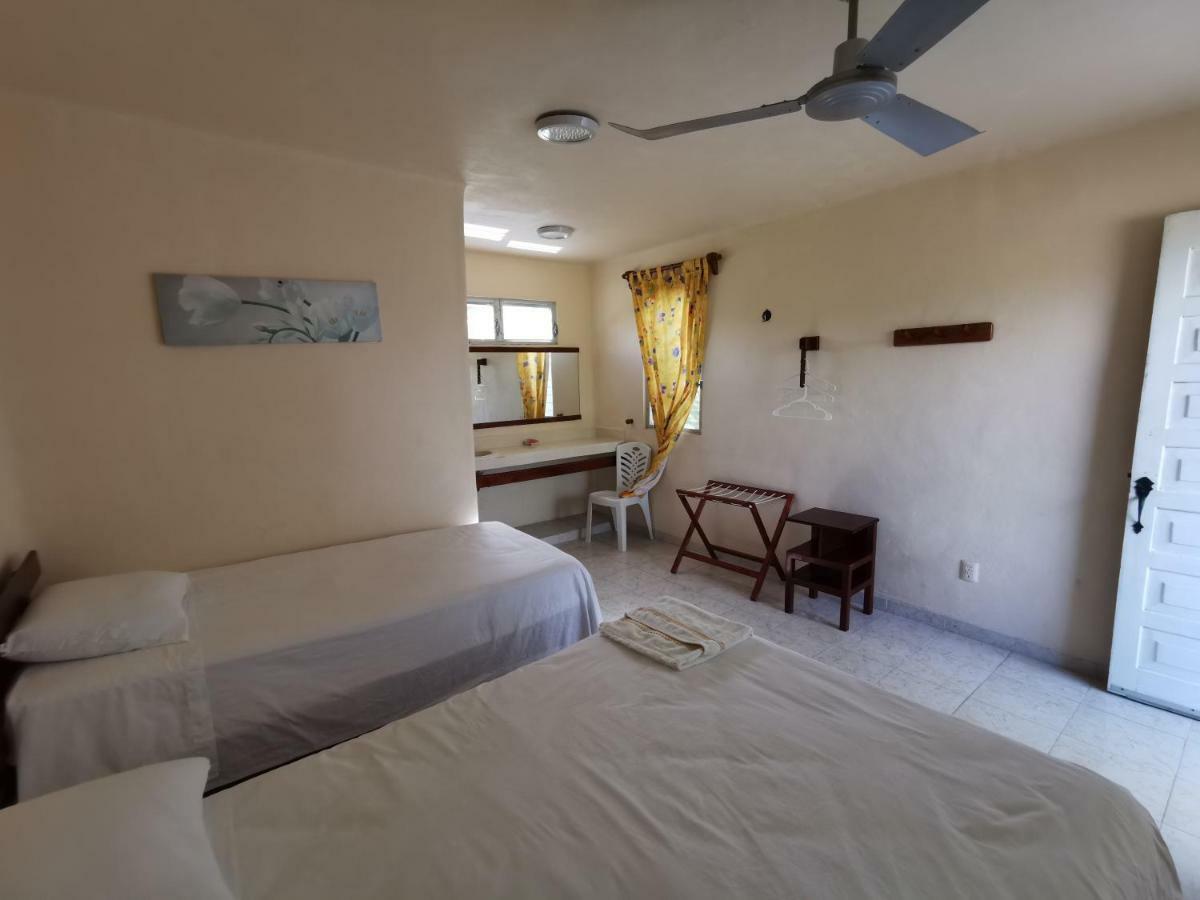 Las Cabanas Del Doctor Mahahual Bagian luar foto