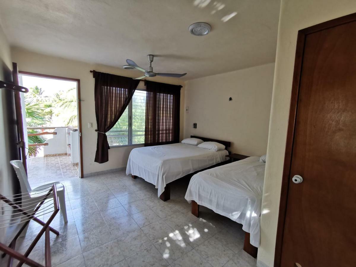 Las Cabanas Del Doctor Mahahual Bagian luar foto
